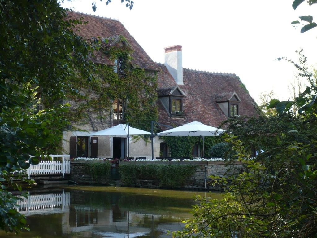 Hotel & Restaurant Le Moulin De Chameron, The Originals Relais Bannegon Exteriér fotografie